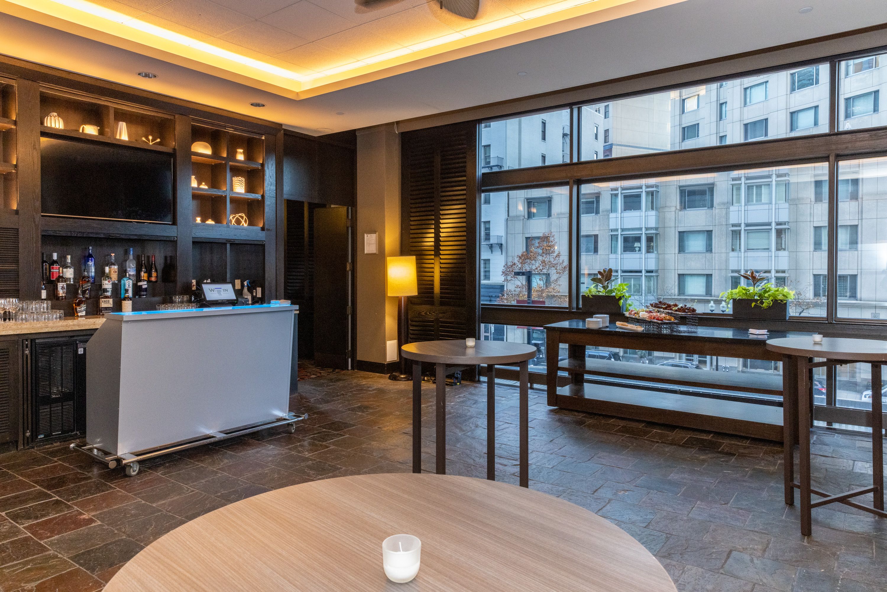 the-westin-copley-place-private-dining-room-the-backbar