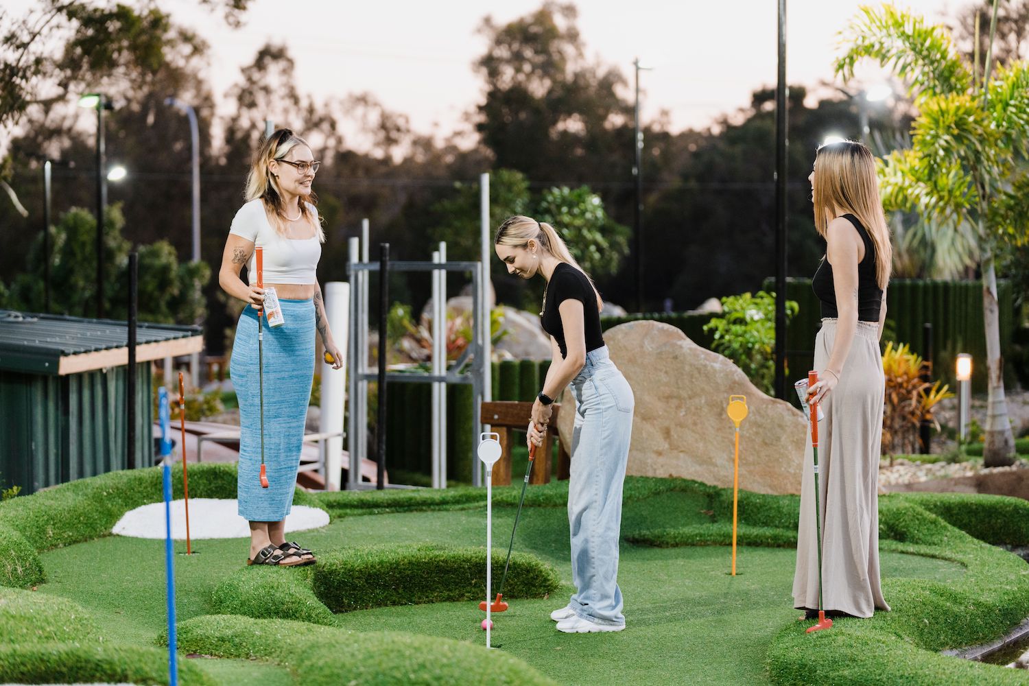 alex-hills-putt-putt-parties-large-groups